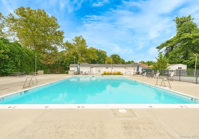 Photo 19 of Condo for sale at 161 Feller Dr, Islip, NY 11722 | MLS# 1045702 | Listing updated on 2026-09-06