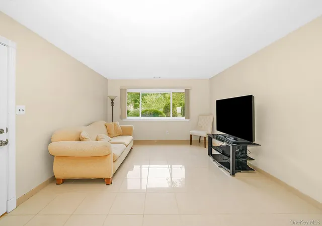 Photo 2 of Condo for sale at 161 Feller Dr, Islip, NY 11722 | MLS# 1045702 | Listing updated on 2026-09-06
