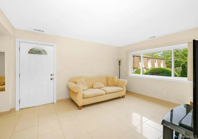 Photo 3 of Condo for sale at 161 Feller Dr, Islip, NY 11722 | MLS# 1045702 | Listing updated on 2026-09-06