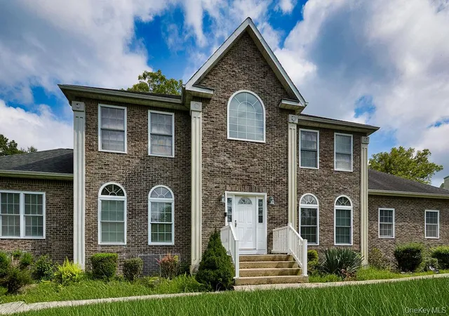 Photo 2 of Single family home for sale at 58 Moores Hl Rd, New Windsor, NY 12553 | MLS# 1045713 | Listing updated on 2026-09-03