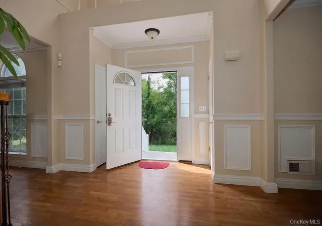 Photo 3 of Single family home for sale at 58 Moores Hl Rd, New Windsor, NY 12553 | MLS# 1045713 | Listing updated on 2026-09-03