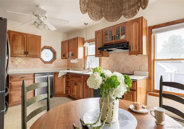 Photo 3 of Single family home for sale at 36 Peckham Rd, Poughkeepsie, NY 12603 | MLS# 1045740 | Listing updated on 2026-09-05