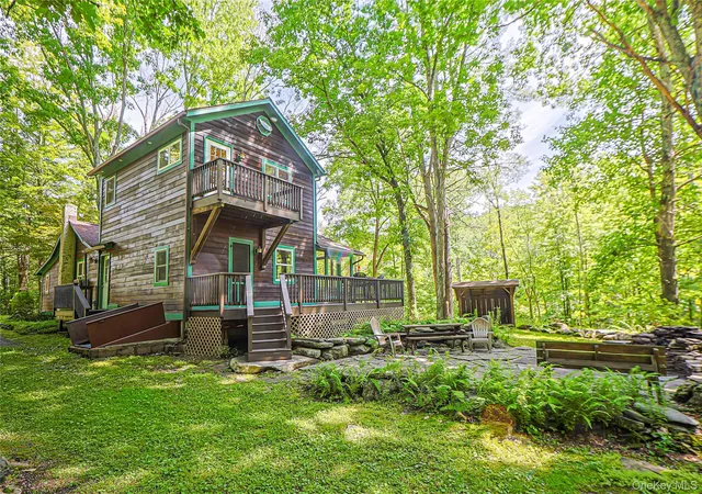 Photo 3 of Single family home for sale at 345 Dug Rd, Rochester, NY 12404 | MLS# 1045747 | Listing updated on 2026-09-12