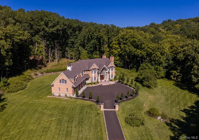 Photo 2 of Single family home for sale at 2649 Amawalk Rd, Somers, NY 10536 | MLS# 1045764 | Listing updated on 2026-10-06