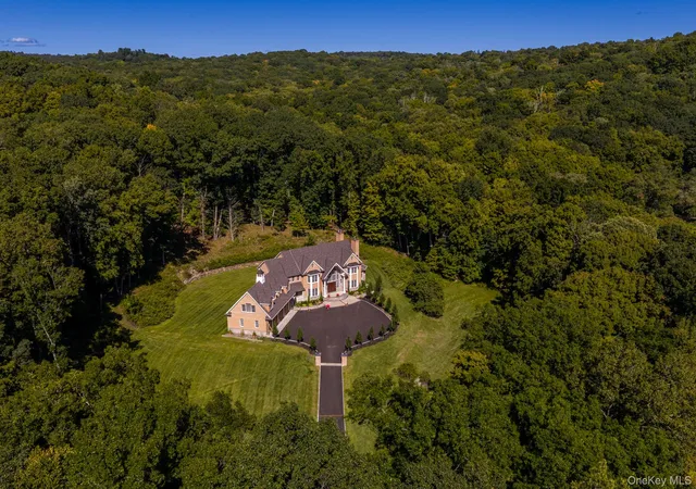 Photo 3 of Single family home for sale at 2649 Amawalk Rd, Somers, NY 10536 | MLS# 1045764 | Listing updated on 2026-10-06