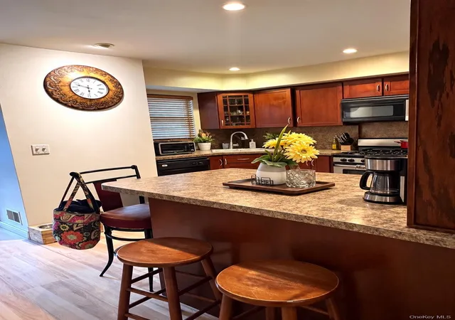 Photo 3 of Single family home for sale at 263 N 3rd Avenue, Islip, NY 11706 | MLS# 1045766 | Listing updated on 2026-09-16