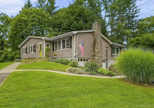 Single family home for sale at 4 Rena Marie Cir, Blooming Grove, NY 10992 | MLS# 1045769