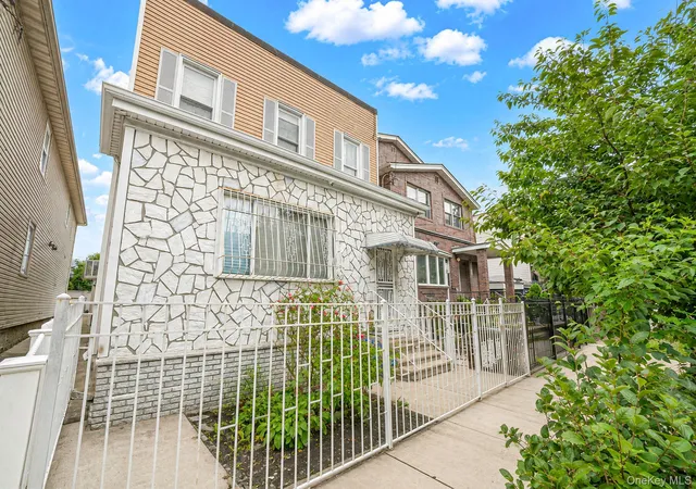 Photo 3 of Multi family home for sale at 105 Hale Ave, New York, NY 11208 | MLS# 1045774 | Listing updated on 2026-09-02