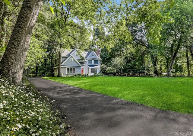 Photo 1 of Single family home for sale at 32 Bayard Ln N, Ramapo, NY 10901 | MLS# 1045789 | Listing updated on 2026-10-07