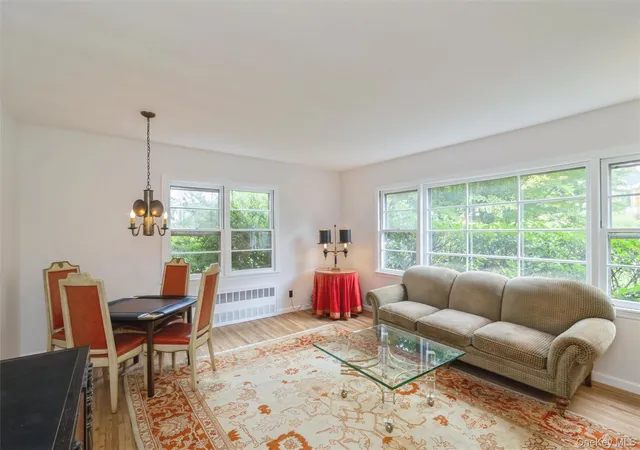 Photo 4 of Single family home for sale at 5 Hemlock Dr, North Hempstead, NY 11576 | MLS# 1045826 | Listing updated on 2026-09-20