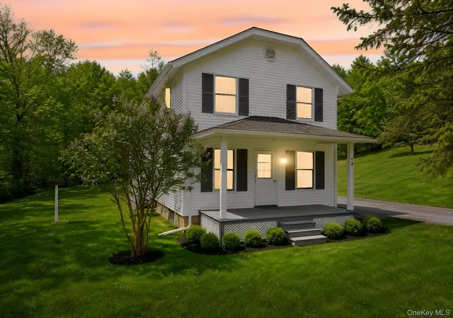 Photo 4 of Single family home for sale at 12 Old Turnpike Rd, Mamakating, NY 12721 | MLS# 1045830 | Listing updated on 2026-10-11