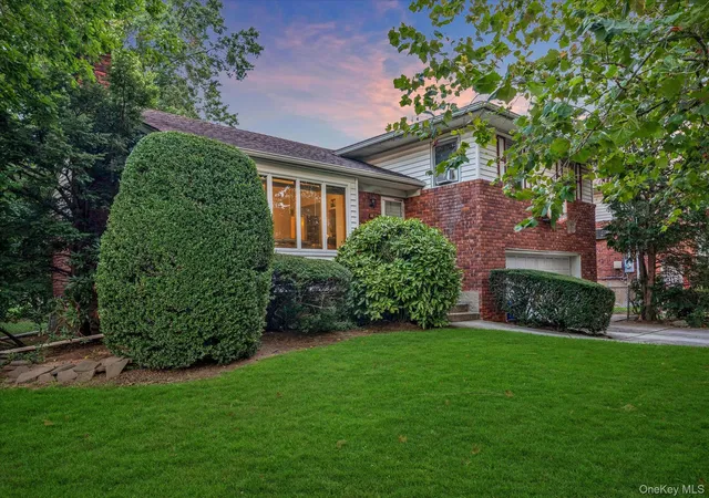 Photo 2 of Sale Pending at 68 Bergman Dr, Hempstead, NY 11557 | MLS# 1045858 | Listing updated on 2026-09-17