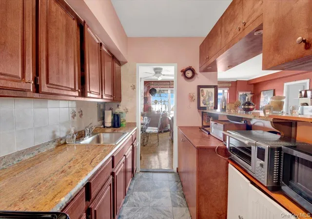 Photo 3 of House for sale at 4 Fordham Hl Oval #16C, New York, NY 10468 | MLS# 1045862 | Listing updated on 2026-09-02