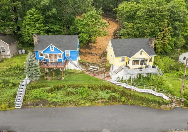 Photo 2 of Single family home for sale at 113 Lake Shore Rd, Warwick (town), NY 10925 | MLS# 1045863 | Listing updated on 2026-10-04