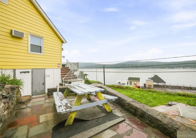 Photo 3 of Single family home for sale at 113 Lake Shore Rd, Warwick (town), NY 10925 | MLS# 1045863 | Listing updated on 2026-10-04