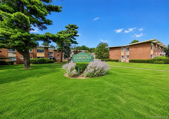Photo 17 of Condo for sale at 263 N Newbridge Rd, Hempstead, NY 11756 | MLS# 1045880 | Listing updated on 2026-09-05