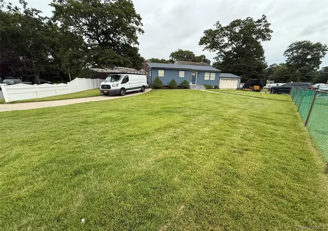Photo 1 of Sale Pending at 16 Lake Pl, Babylon, NY 11798 | MLS# 1045901 | Listing updated on 2026-10-01