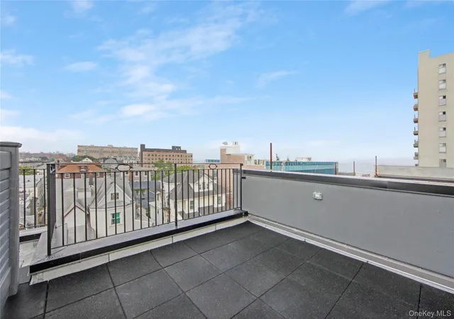 Condo for sale at 163 Beach 96th St #4A, New York, NY 11693 | MLS# 1045912