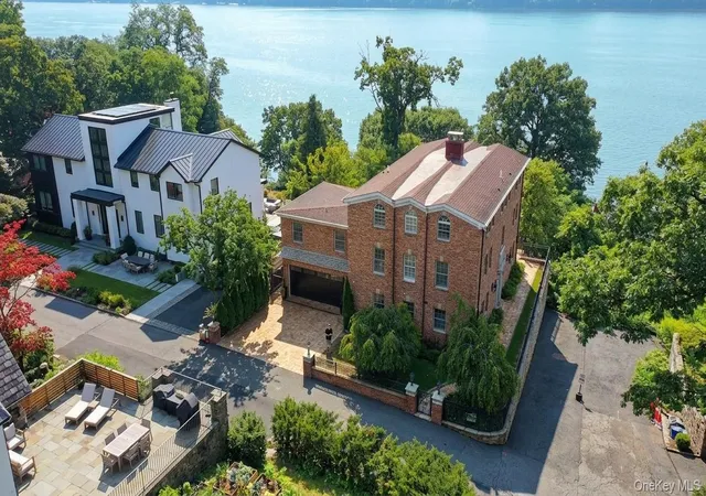 Photo 1 of Single family home for sale at 3061 Scenic Pl, New York, NY 10463 | MLS# 1045933 | Listing updated on 2026-09-03