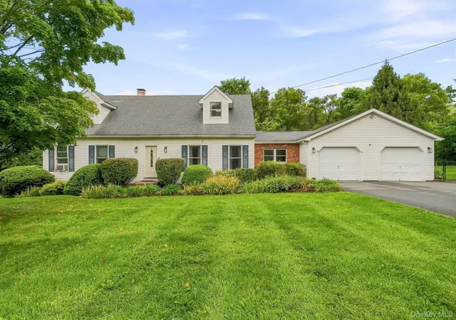 Photo 1 of Single family home for sale at 5 Libra Ln, Newburgh (town), NY 12589 | MLS# 1045995 | Listing updated on 2026-09-06