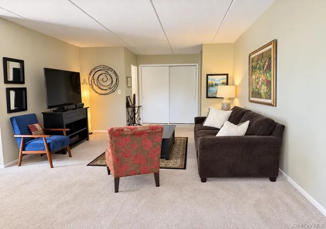 Photo 3 of Condo for sale at 416 Benedict Ave #3G, Greenburgh, NY 10591 | MLS# 1046020 | Listing updated on 2026-09-12