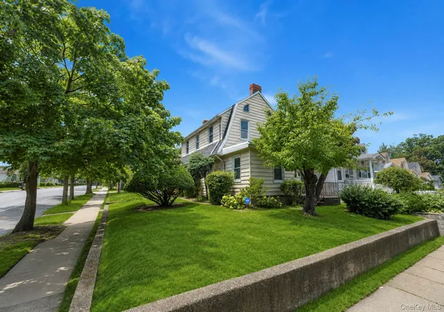 Photo 3 of Sale Pending at 170 45 83rd Avenue, New York, NY 11432 | MLS# 1046040 | Listing updated on 2026-10-08