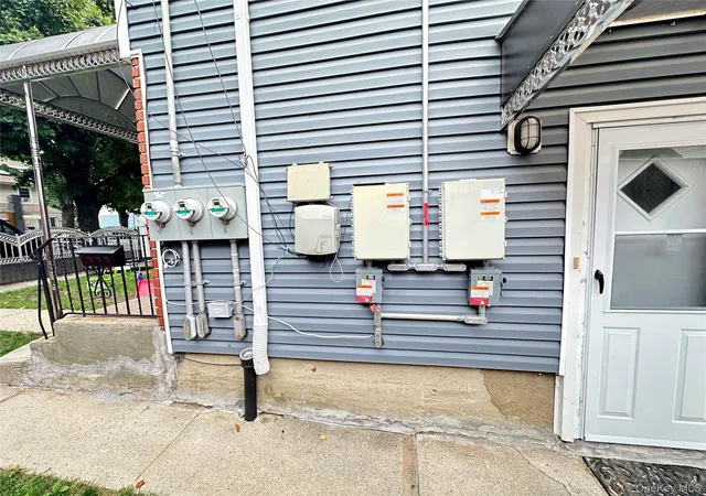 Photo 3 of Multi family home for sale at 10914 142nd Street, New York, NY 11435 | MLS# 1046101 | Listing updated on 2026-09-03