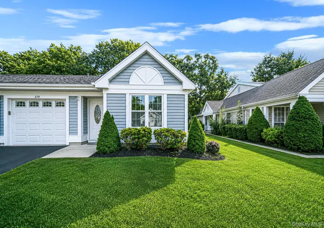 Photo 1 of Condo for sale at 279 Glen Dr, Brookhaven, NY 11961 | MLS# 1046123 | Listing updated on 2026-09-06