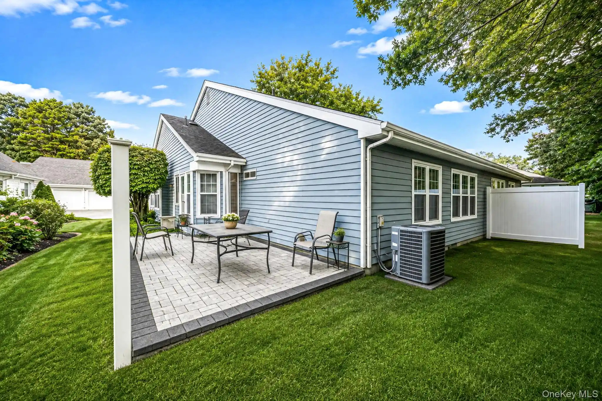 Listing Photo 25 - Condo for sale in 279 Gln Dr located at 279 Gln Dr, Brookhaven, NY 11961 - Unit 279 Glen Dr