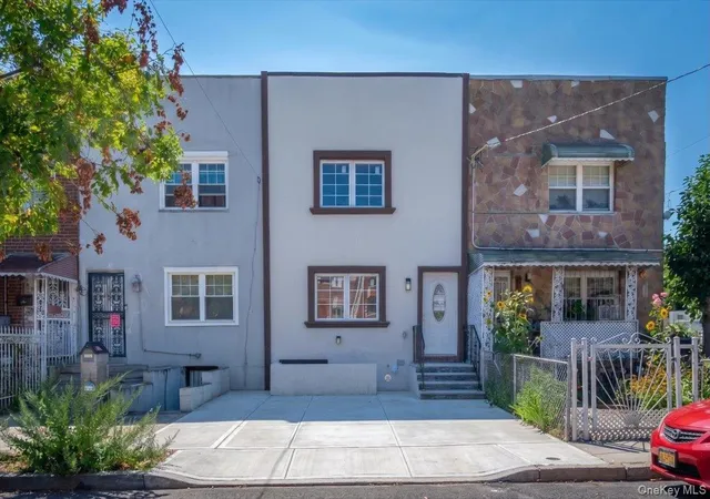 Single family home for sale at 1302 E 223rd Street, New York, NY 10466 | MLS# 1046142
