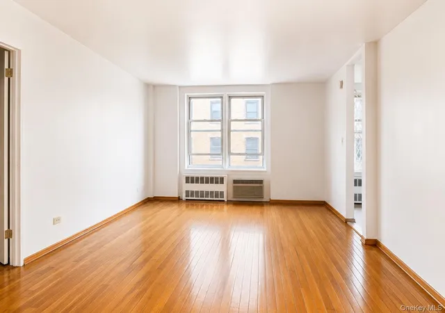 Photo 1 of Manufactured home for sale at 1332 Metropolitan Ave, New York, NY 10462 | MLS# 1046154 | Listing updated on 2026-09-13