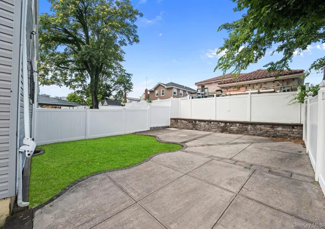 Listing Photo 5 - Condo for sale in building located at 128-14 144th St, New York, NY 11436