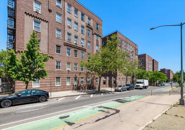Photo 1 of House for sale at 59-11 Queens Blvd #4P, New York, NY 11377 | MLS# 1046218 | Listing updated on 2026-09-03