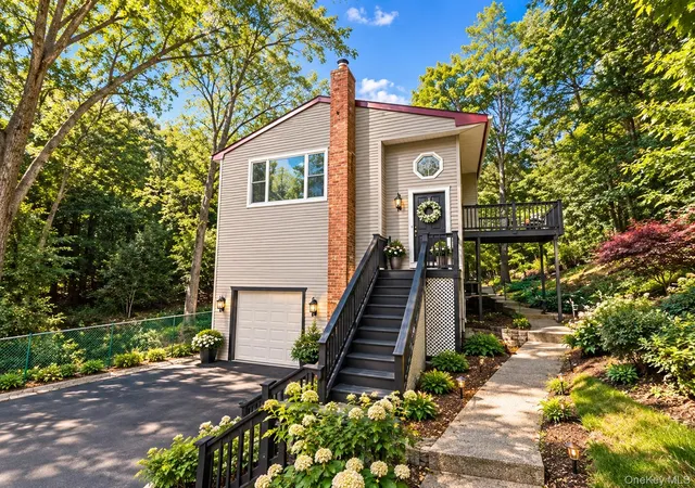 Single family home for sale at 59 Woodhull Landing Rd, Brookhaven, NY 11789 | MLS# 1046235