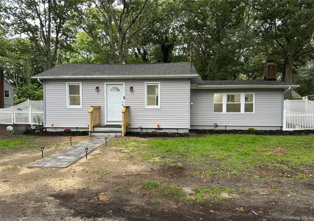 Photo 2 of Single family home for sale at 10 Barclay Rd, Brookhaven, NY 11951 | MLS# 1046286 | Listing updated on 2026-09-28