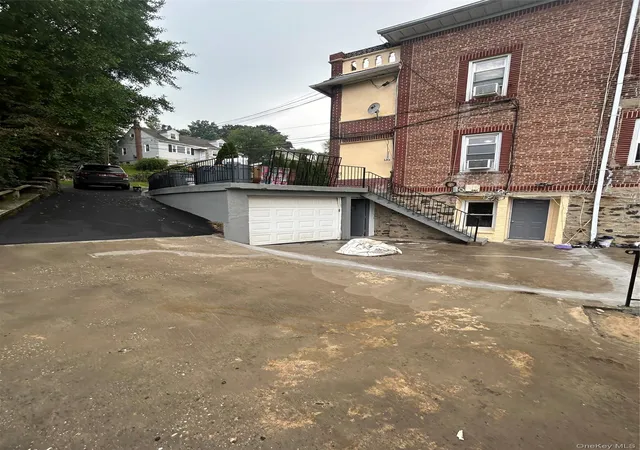 Photo 3 of Multi family home for sale at 10 Hillbright Ter, Yonkers, NY 10703 | MLS# 1046353 | Listing updated on 2026-09-04