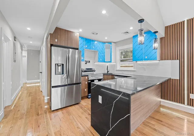 Listing Photo 1 - Condo for sale in building located at 25770 145th Ave, New York, NY 11422