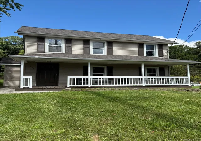 Photo 1 of Single family home for sale at 132 Ridge Rd, Woodbury, NY 10930 | MLS# 1046409 | Listing updated on 2026-09-27