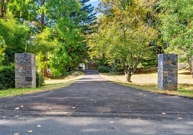 Photo 2 of Single family home for sale at 36 Crosshill Rd, Greenburgh, NY 10530 | MLS# 1046412 | Listing updated on 2026-10-28