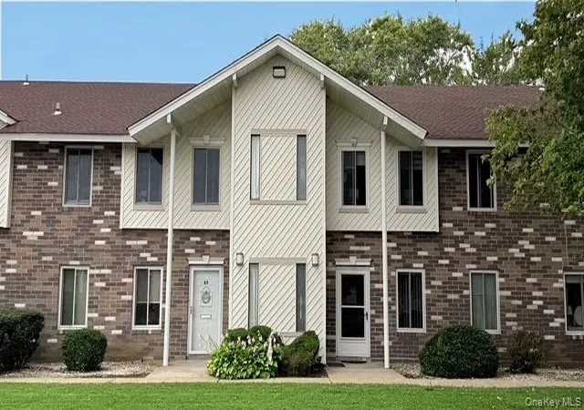 Photo 1 of Condo for sale at 5 El Camino Ct #5, Brookhaven, NY 11727 | MLS# 1046413 | Listing updated on 2026-09-05
