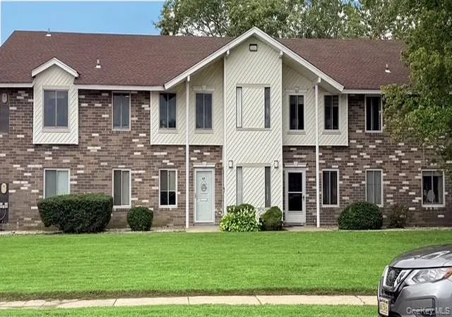 Photo 2 of Condo for sale at 5 El Camino Ct #5, Brookhaven, NY 11727 | MLS# 1046413 | Listing updated on 2026-09-05
