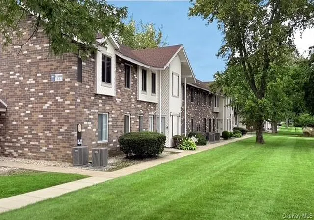 Photo 3 of Condo for sale at 5 El Camino Ct #5, Brookhaven, NY 11727 | MLS# 1046413 | Listing updated on 2026-09-05