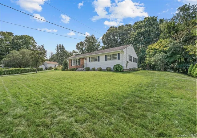 Photo 2 of Sale Pending at 15 Robinson Ave, Bedford, NY 10507 | MLS# 1046458 | Listing updated on 2026-09-27