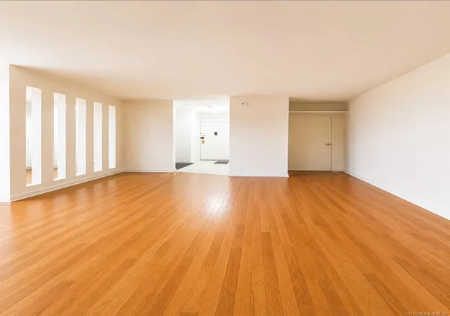 Photo 3 of Condo for sale at 14445 Sanford Ave #6, New York, NY 11355 | MLS# 1046473 | Listing updated on 2026-09-27