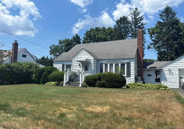 Photo 2 of Sale Pending at 85 Harris St, Brookhaven, NY 11772 | MLS# 1046489 | Listing updated on 2026-09-23