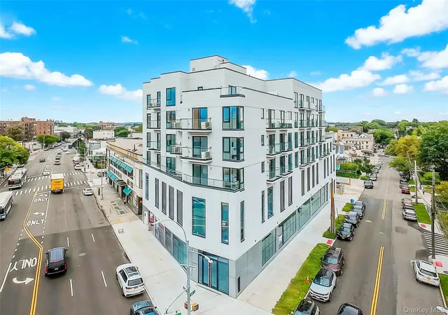 Photo 3 of Condo for sale at 150 02 Northern Blvd #3F, New York, NY 11354 | MLS# 1046491 | Listing updated on 2026-09-05