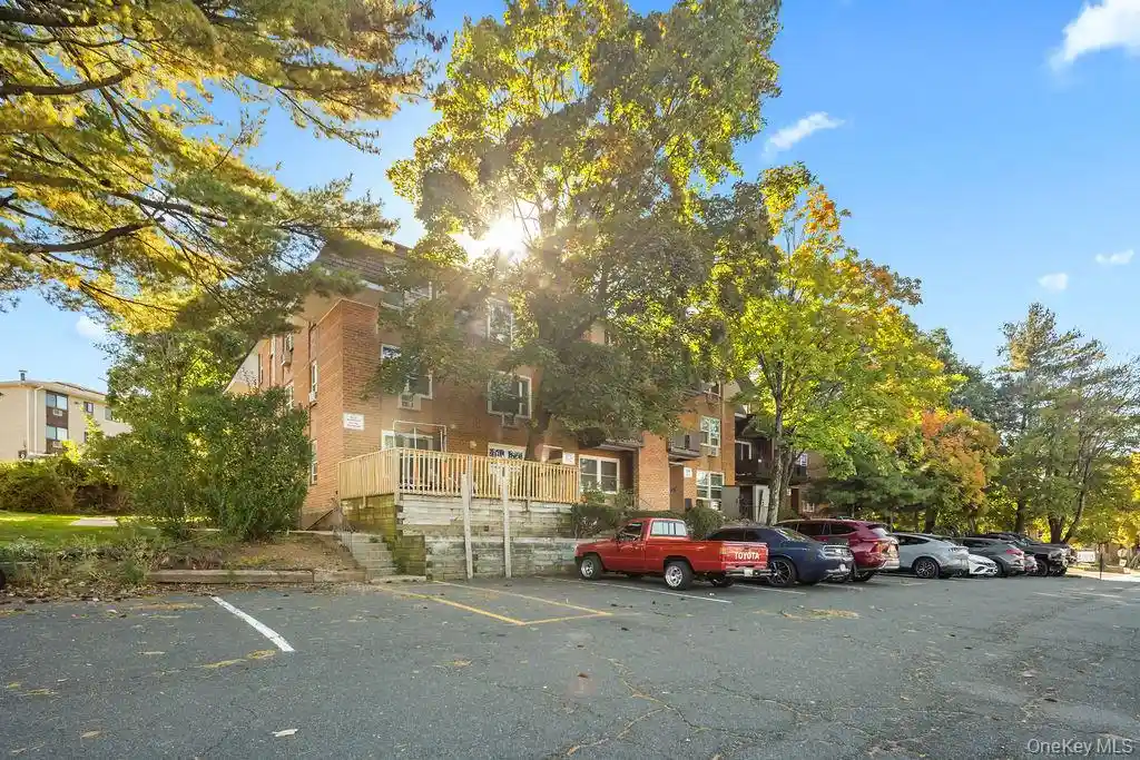 Listing Photo 18 - Condo for sale in 80 Kearsing Pkwy located at 80 Kearsing Pkwy, Ramapo, NY 10952 - Unit #B & 8F