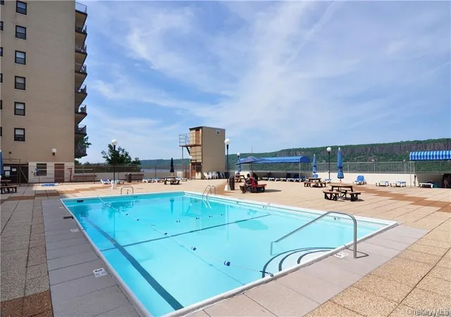 Photo 1 of House for sale at 1085 Warburton Ave #820, Yonkers, NY 10701 | MLS# 1046570 | Listing updated on 2026-09-25