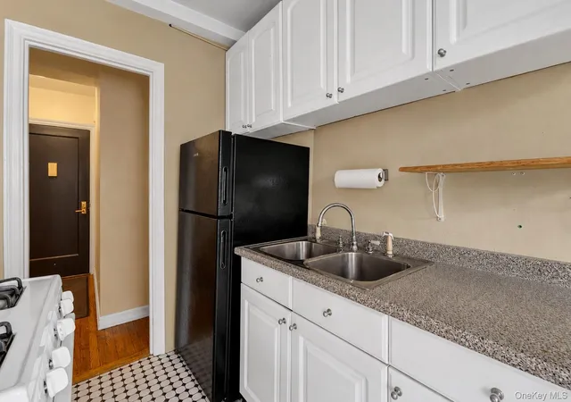 Photo 4 of House for sale at 433 W 34th Street #2N, New York, NY 10001 | MLS# 1046581 | Listing updated on 2026-10-20