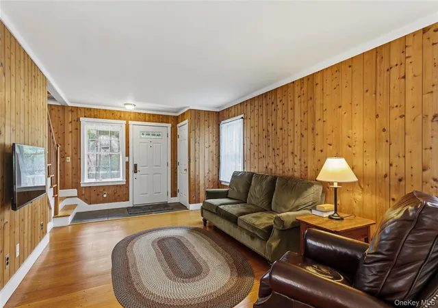 Photo 2 of Single family home for sale at 60 Livingston Ave, Mount Pleasant, NY 10595 | MLS# 1046582 | Listing updated on 2026-10-04
